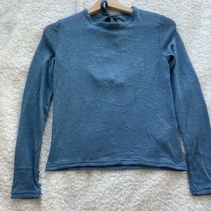 H&M blue sweater top in size US S